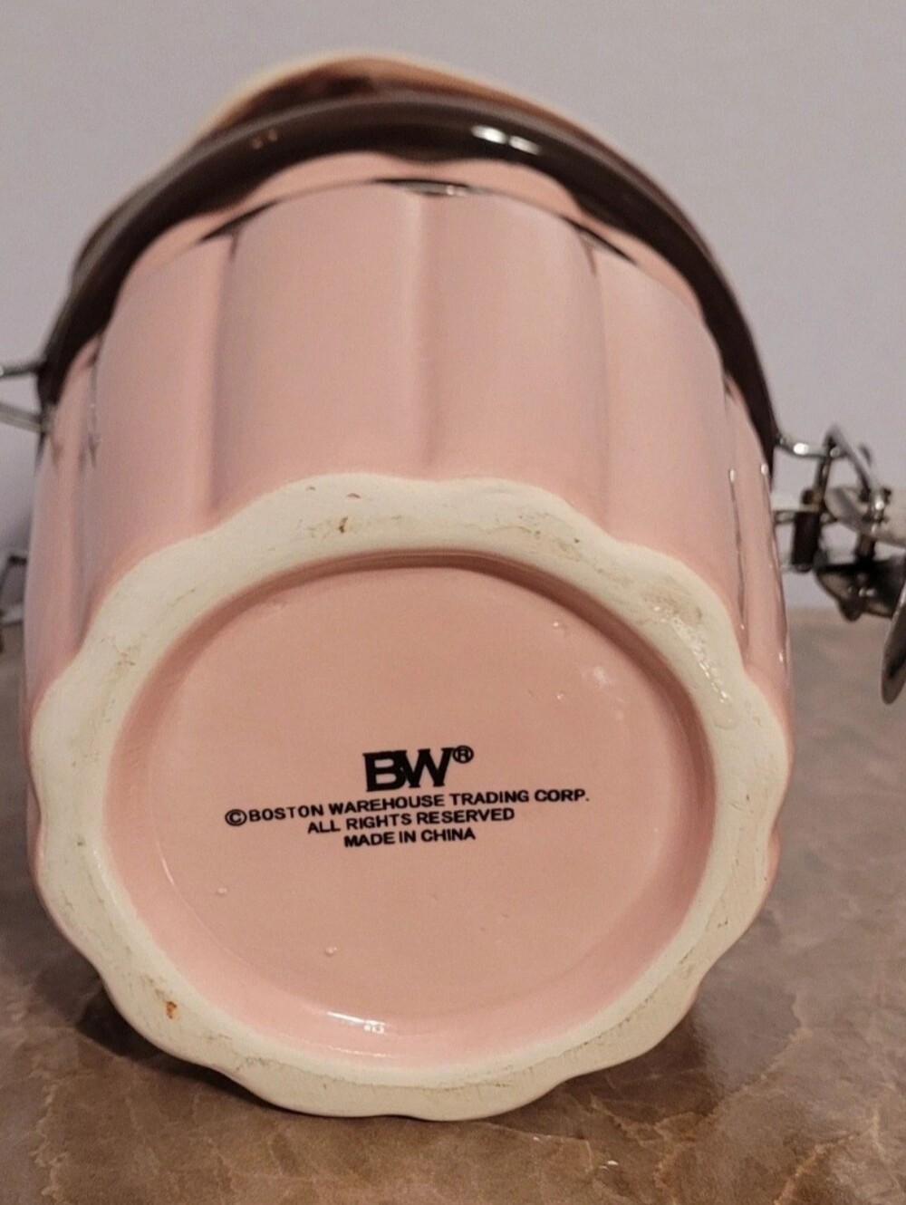 Vintage "Boston Warehouse" Ceramic Cupcake Canister Hinge Jar - Picture 6 of 15